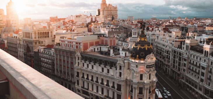 Vrouwen reizen naar Spanje: Ontdek Madrid, Malaga en Sevilla